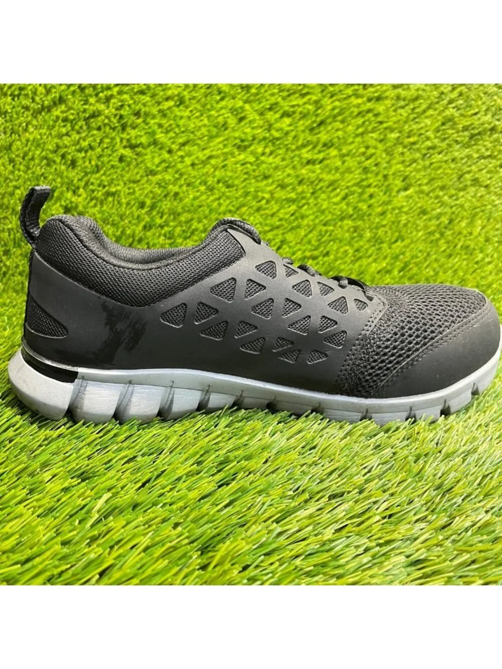 Reebok please review